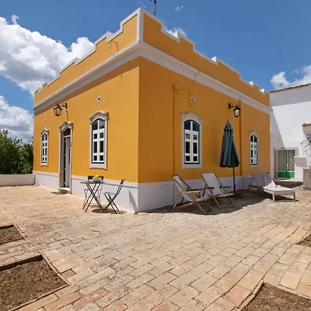 Algarve Charming 2br Colonial Ferienhaus Santa Bárbara de Nexe