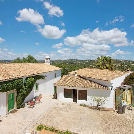 Ferienhaus Algarve Charming 2br Colonial Santa Bárbara de Nexe